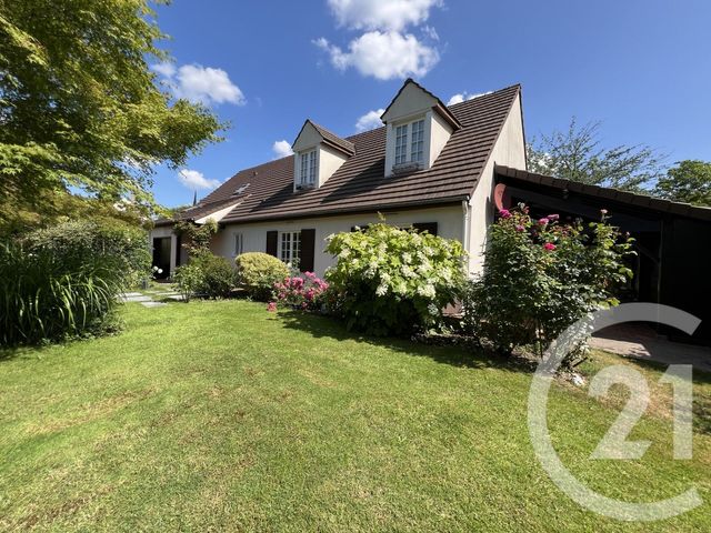 Maison à vendre - 8 pièces - 199,60 m2 - St Fargeau Ponthierry - 77 - ILE-DE-FRANCE