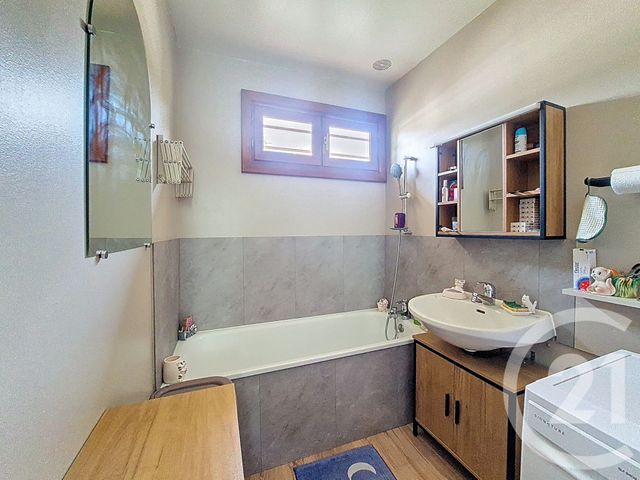 Maison &agrave; vendre - 4 pi&egrave;ces - 92,25 m2 - St Martin En Biere - 77 - ILE-DE-FRANCE