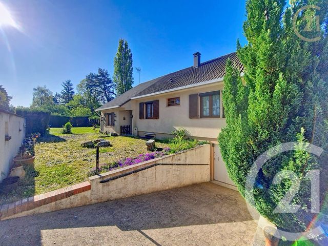 Maison &agrave; vendre - 4 pi&egrave;ces - 92,25 m2 - St Martin En Biere - 77 - ILE-DE-FRANCE