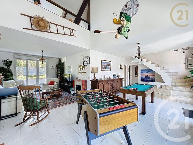 Maison &agrave; vendre - 8 pi&egrave;ces - 240 m2 - St Fargeau Ponthierry - 77 - ILE-DE-FRANCE