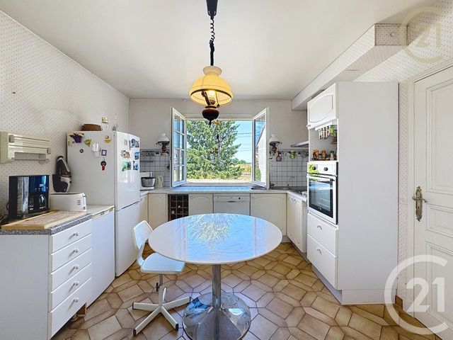 Maison à vendre - 9 pièces - 204,12 m2 - Perthes - 77 - ILE-DE-FRANCE