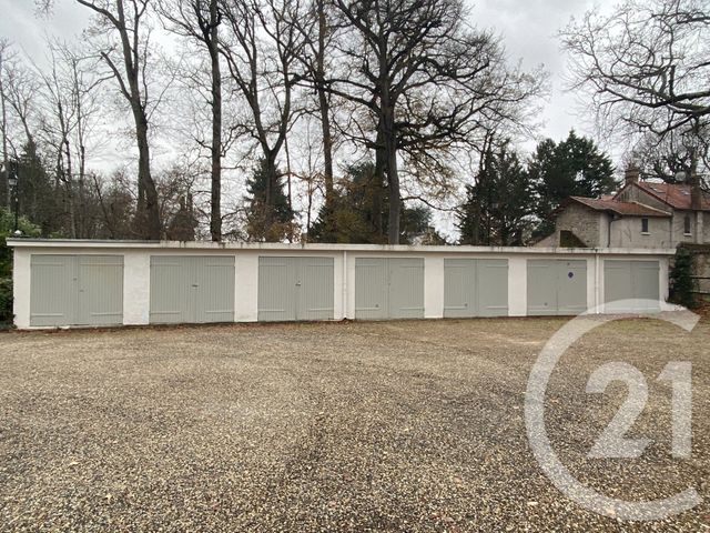 parking - BARBIZON - 77