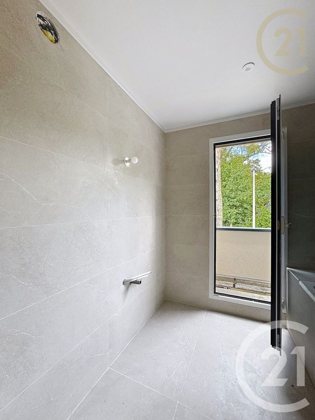 Maison à vendre - 6 pièces - 180,30 m2 - Pringy - 77 - ILE-DE-FRANCE