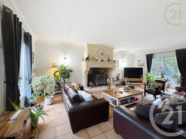 Maison &agrave; vendre - 8 pi&egrave;ces - 199,60 m2 - Arbonne La Foret - 77 - ILE-DE-FRANCE