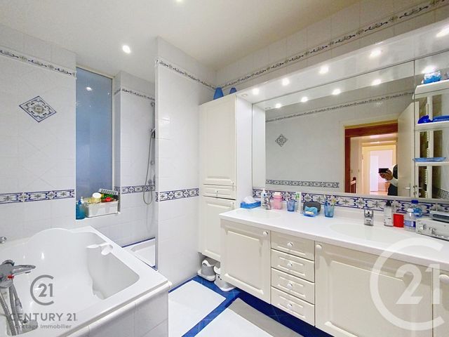 Maison &agrave; vendre - 11 pi&egrave;ces - 320 m2 - Nemours - 77 - ILE-DE-FRANCE