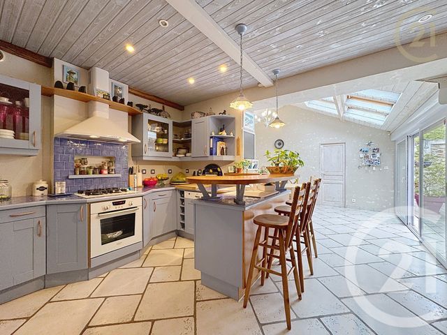 Maison &agrave; vendre - 7 pi&egrave;ces - 151 m2 - Pringy - 77 - ILE-DE-FRANCE