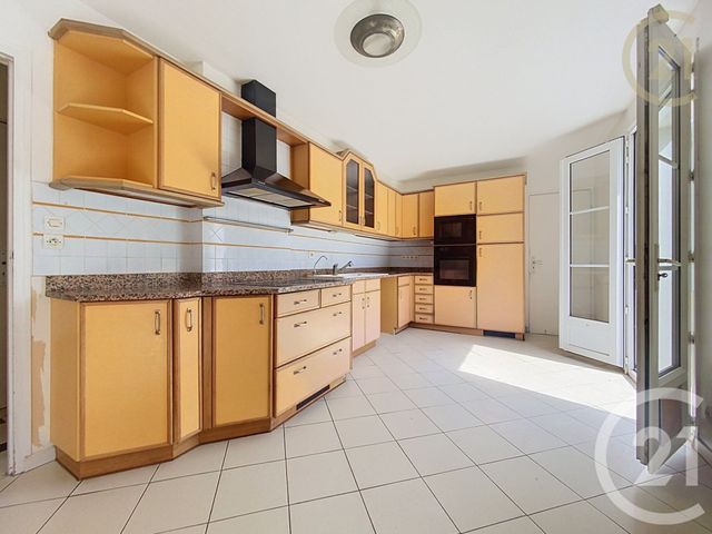Maison &agrave; vendre - 10 pi&egrave;ces - 190 m2 - Chailly En Biere - 77 - ILE-DE-FRANCE