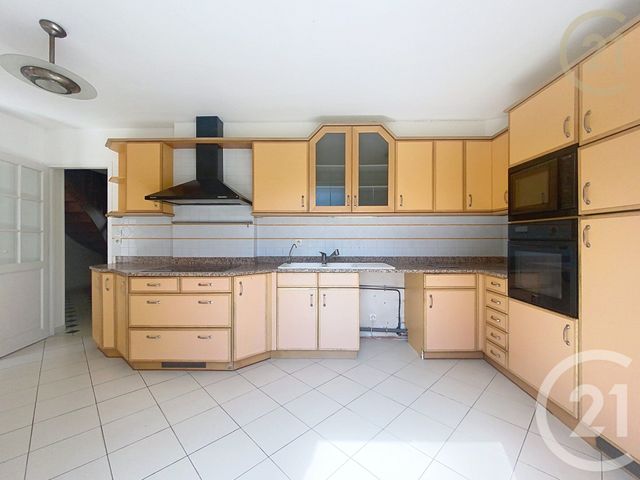 Maison &agrave; vendre - 10 pi&egrave;ces - 190 m2 - Chailly En Biere - 77 - ILE-DE-FRANCE