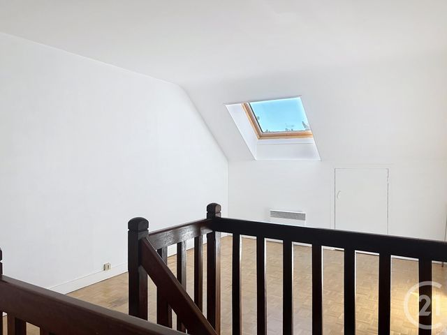Appartement Duplex &agrave; louer - 3 pi&egrave;ces - 76,51 m2 - Barbizon - 77 - ILE-DE-FRANCE