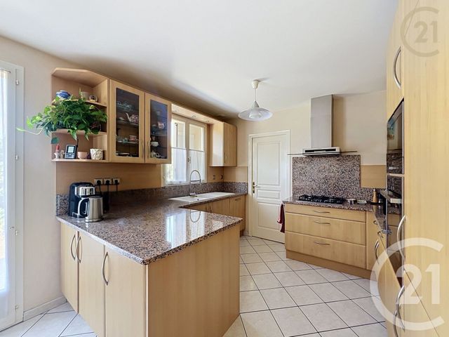 Maison &agrave; vendre - 9 pi&egrave;ces - 211,24 m2 - Boissise Le Roi - 77 - ILE-DE-FRANCE