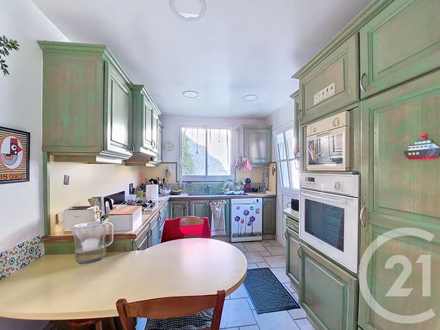 Maison &agrave; louer - 6 pi&egrave;ces - 129,42 m2 - Larchant - 77 - ILE-DE-FRANCE