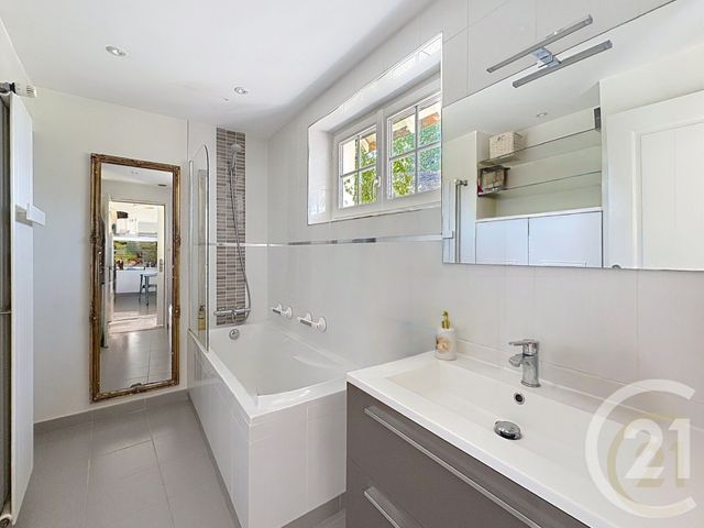 Maison &agrave; vendre - 6 pi&egrave;ces - 160 m2 - Villemer - 77 - ILE-DE-FRANCE