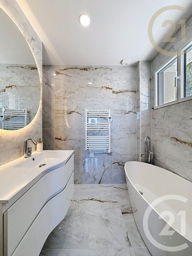Maison &agrave; vendre - 8 pi&egrave;ces - 193 m2 - 77 - ILE-DE-FRANCE
