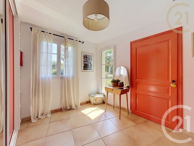 Maison &agrave; vendre - 10 pi&egrave;ces - 219,59 m2 - St Sauveur Sur Ecole - 77 - ILE-DE-FRANCE