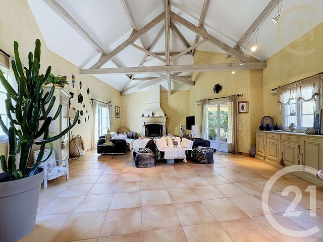 Maison &agrave; vendre - 10 pi&egrave;ces - 219,59 m2 - St Sauveur Sur Ecole - 77 - ILE-DE-FRANCE