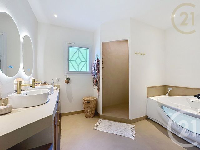 Maison &agrave; vendre - 10 pi&egrave;ces - 219,59 m2 - St Sauveur Sur Ecole - 77 - ILE-DE-FRANCE