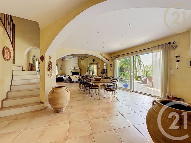 Maison &agrave; vendre - 10 pi&egrave;ces - 219,59 m2 - St Sauveur Sur Ecole - 77 - ILE-DE-FRANCE