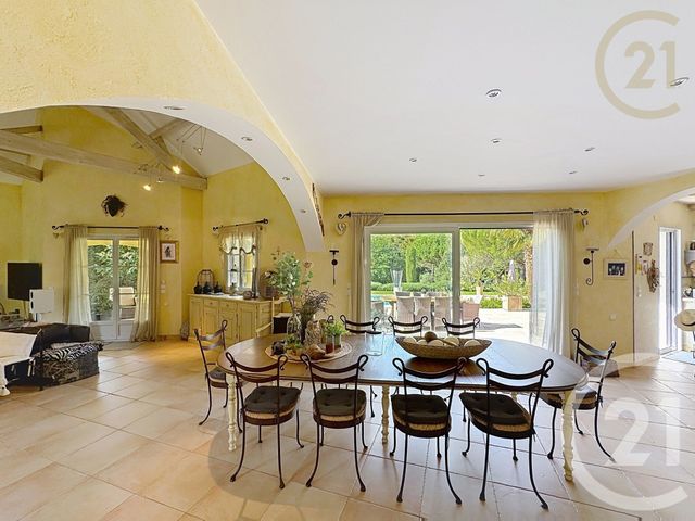 Maison &agrave; vendre - 10 pi&egrave;ces - 219,59 m2 - St Sauveur Sur Ecole - 77 - ILE-DE-FRANCE