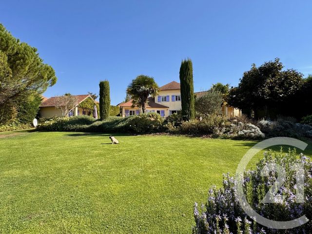 Maison &agrave; vendre - 10 pi&egrave;ces - 219,59 m2 - St Sauveur Sur Ecole - 77 - ILE-DE-FRANCE