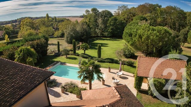 Maison &agrave; vendre - 10 pi&egrave;ces - 219,59 m2 - St Sauveur Sur Ecole - 77 - ILE-DE-FRANCE