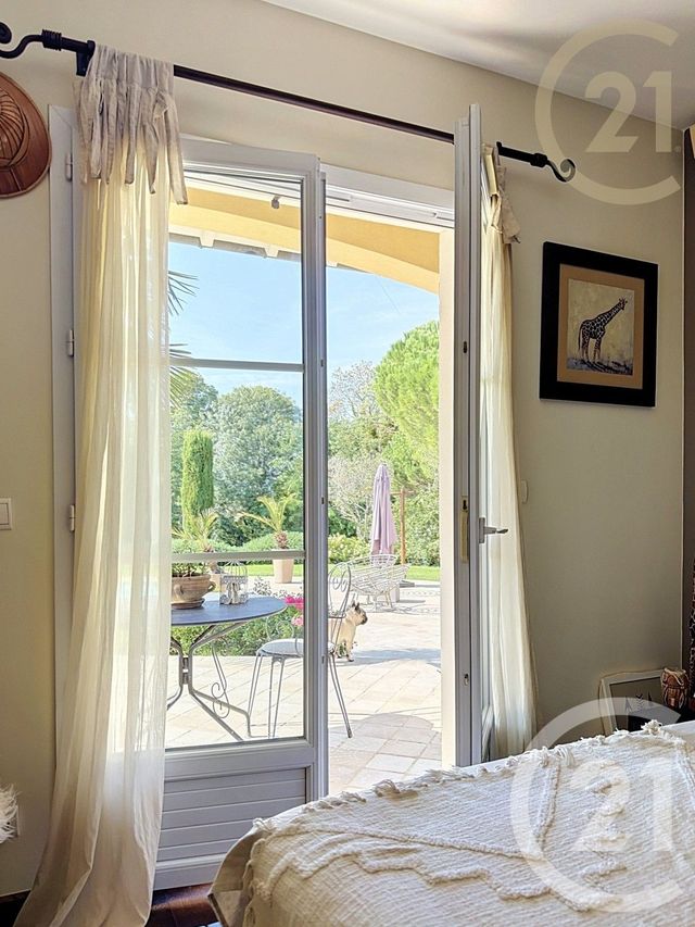 Maison &agrave; vendre - 10 pi&egrave;ces - 219,59 m2 - St Sauveur Sur Ecole - 77 - ILE-DE-FRANCE
