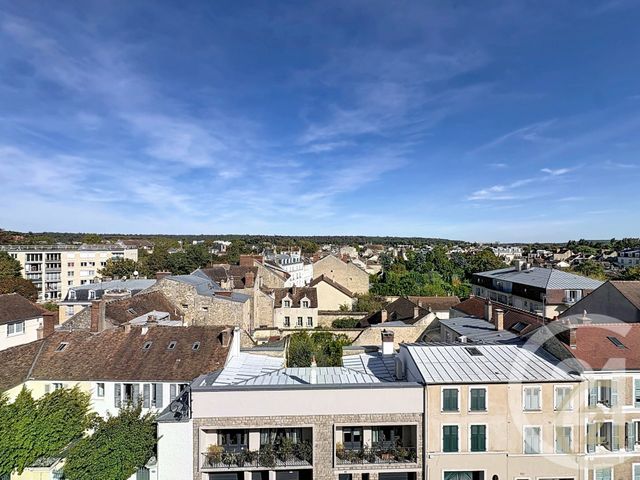 Appartement F3 &agrave; louer - 3 pi&egrave;ces - 87,20 m2 - Fontainebleau - 77 - ILE-DE-FRANCE