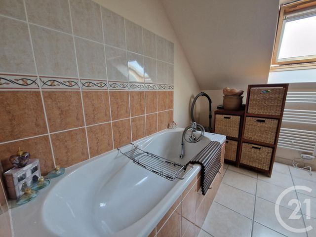 Appartement Duplex à vendre - 3 pièces - 68,10 m2 - St Just En Chaussee - 60 - PICARDIE