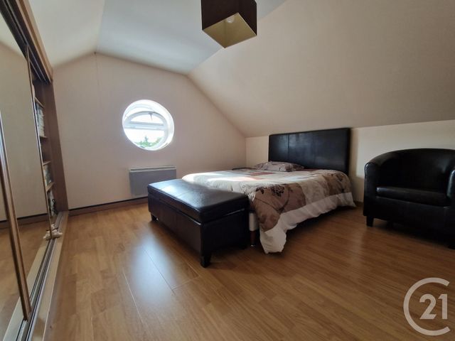 Appartement Duplex à vendre - 3 pièces - 68,10 m2 - St Just En Chaussee - 60 - PICARDIE