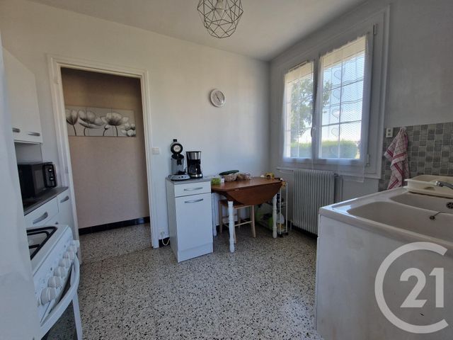 Maison à vendre - 3 pièces - 64 m2 - St Just En Chaussee - 60 - PICARDIE