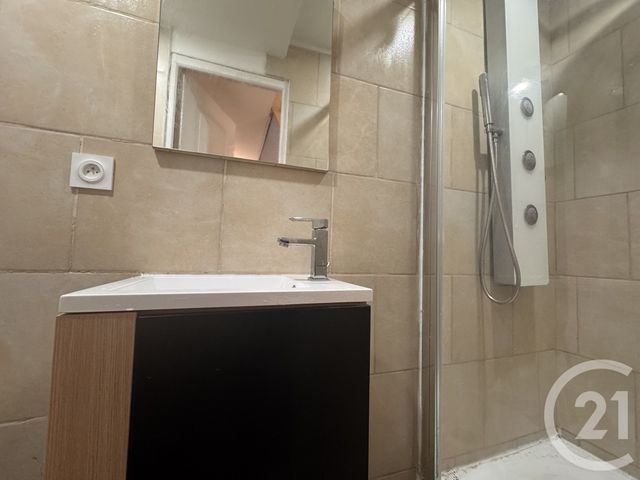 Appartement F1 &agrave; louer - 2 pi&egrave;ces - 15 m2 - Ravenel - 60 - PICARDIE