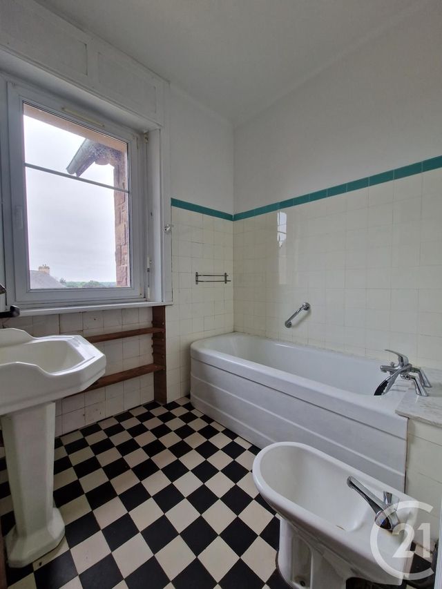 Maison à vendre - 6 pièces - 137,45 m2 - Plouha - 22 - BRETAGNE