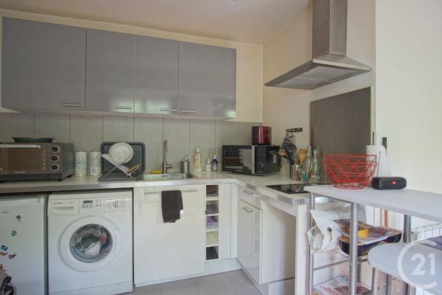 Appartement F2 &agrave; louer - 2 pi&egrave;ces - 32,75 m2 - Choisy Le Roi - 94 - ILE-DE-FRANCE