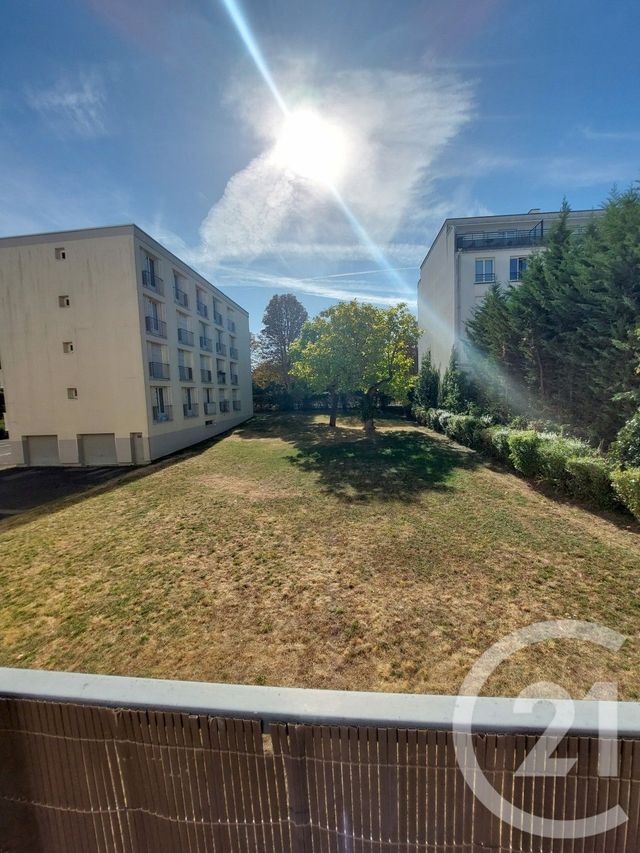 Appartement F3 &agrave; louer - 3 pi&egrave;ces - 59,22 m2 - Choisy Le Roi - 94 - ILE-DE-FRANCE