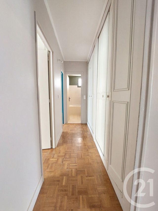 Appartement F3 &agrave; louer - 3 pi&egrave;ces - 59,22 m2 - Choisy Le Roi - 94 - ILE-DE-FRANCE