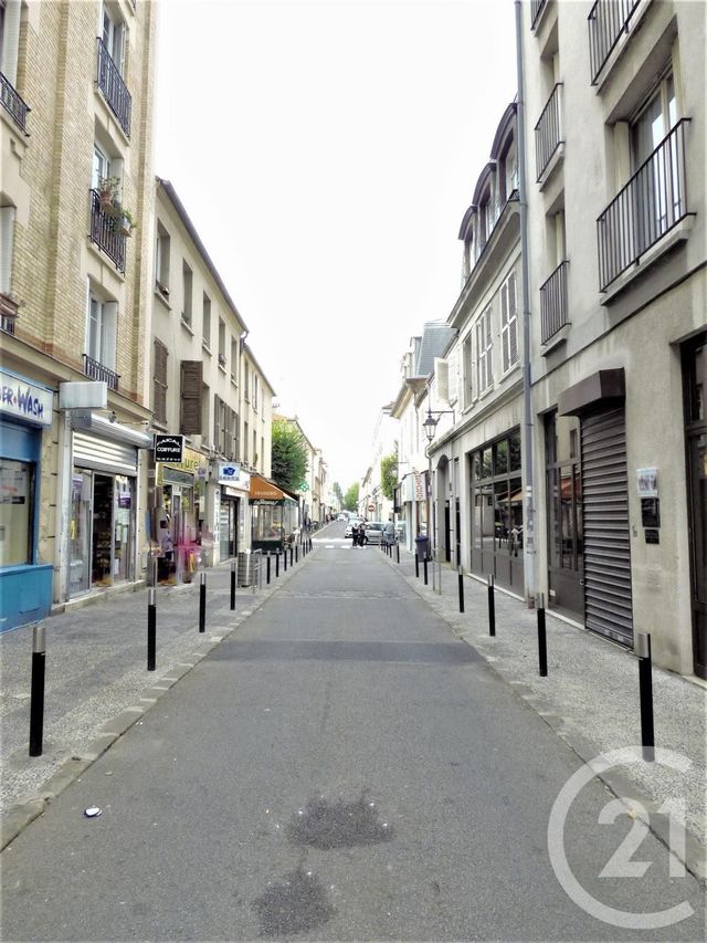 Appartement F1 &agrave; louer - 1 pi&egrave;ce - 20,96 m2 - Choisy Le Roi - 94 - ILE-DE-FRANCE