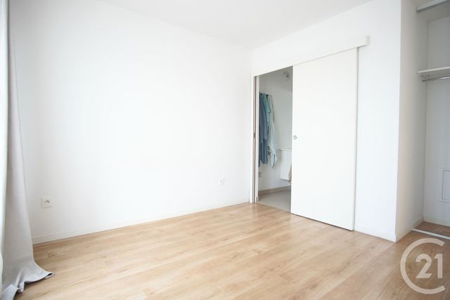 Appartement F4 &agrave; louer - 4 pi&egrave;ces - 81,17 m2 - Choisy Le Roi - 94 - ILE-DE-FRANCE