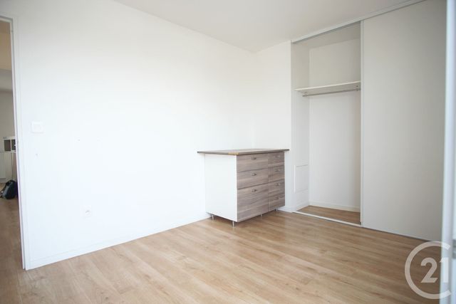 Appartement F4 &agrave; louer - 4 pi&egrave;ces - 81,17 m2 - Choisy Le Roi - 94 - ILE-DE-FRANCE