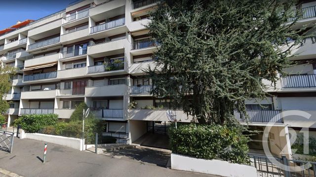 parking - CHOISY LE ROI - 94