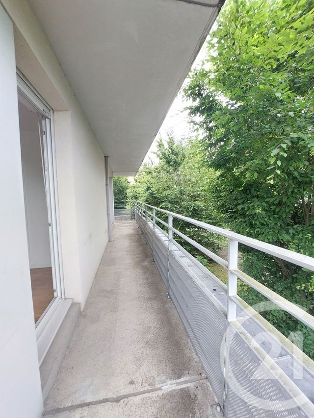 Appartement F5 &agrave; louer - 5 pi&egrave;ces - 94,02 m2 - Creteil - 94 - ILE-DE-FRANCE