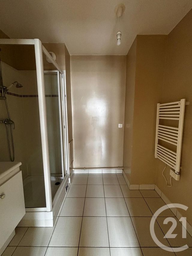 Appartement F2 &agrave; louer - 2 pi&egrave;ces - 42,11 m2 - Choisy Le Roi - 94 - ILE-DE-FRANCE