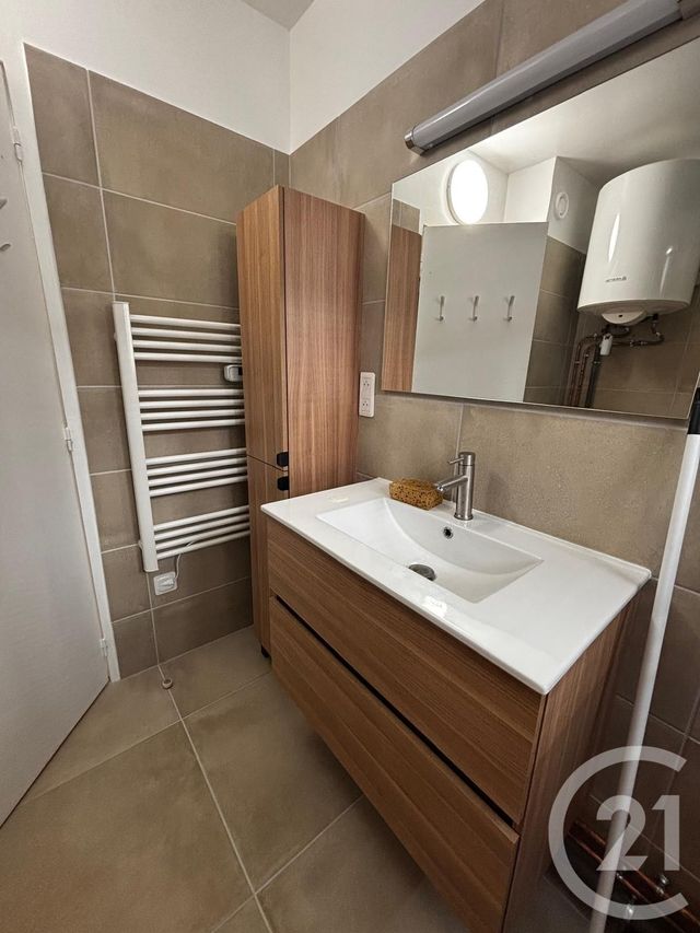 Appartement F2 &agrave; louer - 2 pi&egrave;ces - 42,85 m2 - Choisy Le Roi - 94 - ILE-DE-FRANCE