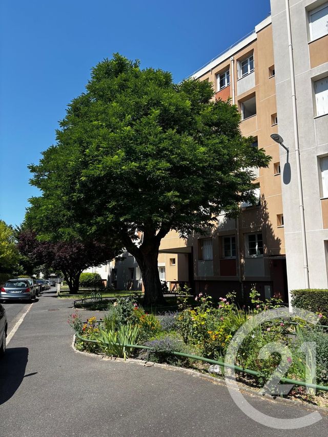 Appartement F3 &agrave; louer - 3 pi&egrave;ces - 52,35 m2 - Creteil - 94 - ILE-DE-FRANCE