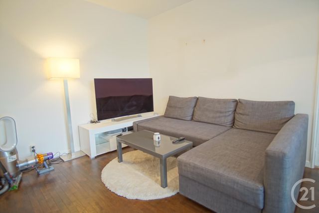 Appartement F2 &agrave; louer - 2 pi&egrave;ces - 43,82 m2 - Fresnes - 94 - ILE-DE-FRANCE