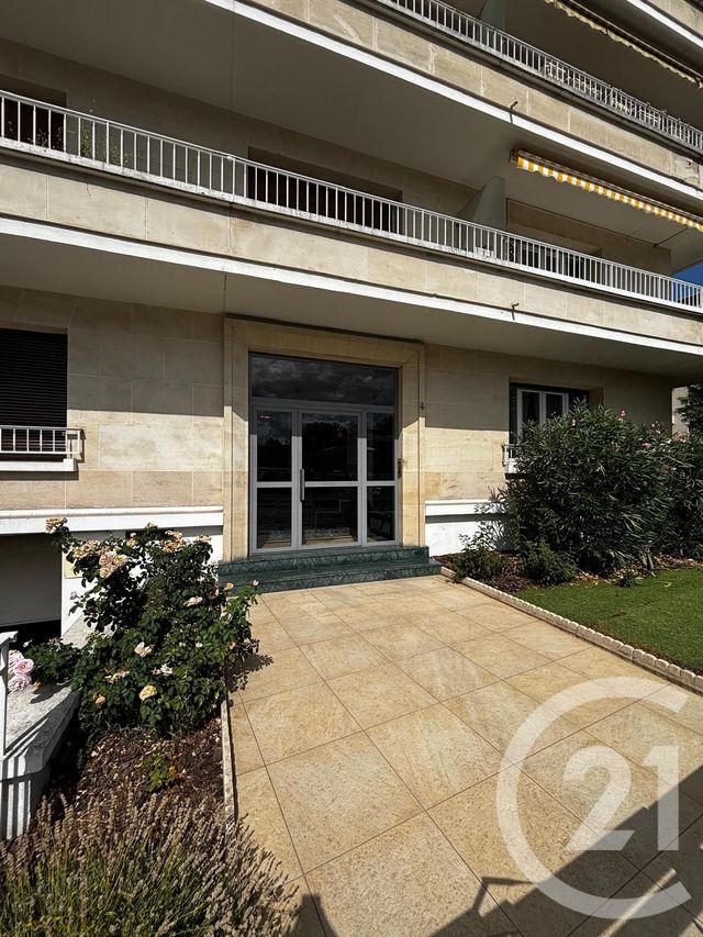 Appartement F1 &agrave; louer - 1 pi&egrave;ce - 23,53 m2 - Chessy - 77 - ILE-DE-FRANCE
