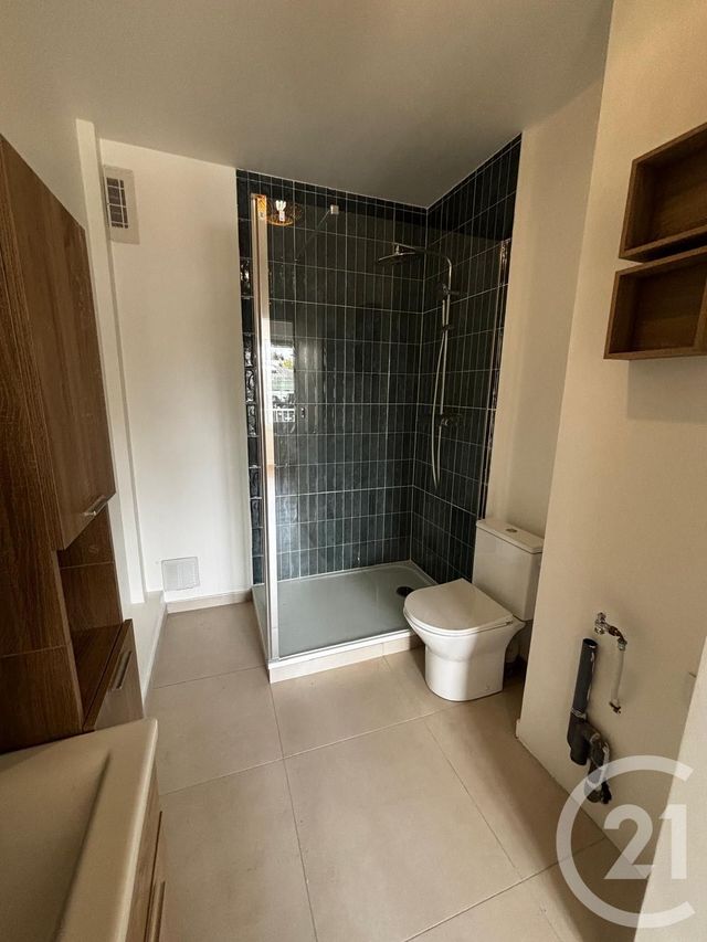 Appartement F1 &agrave; louer - 1 pi&egrave;ce - 23,53 m2 - Chessy - 77 - ILE-DE-FRANCE