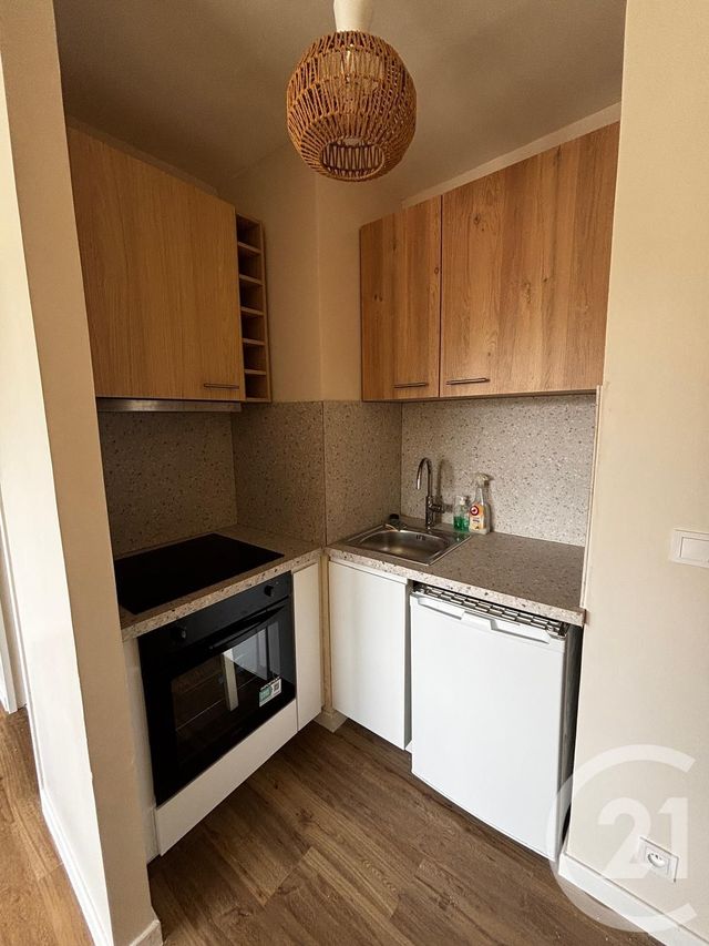 Appartement F1 &agrave; louer - 1 pi&egrave;ce - 23,53 m2 - Chessy - 77 - ILE-DE-FRANCE