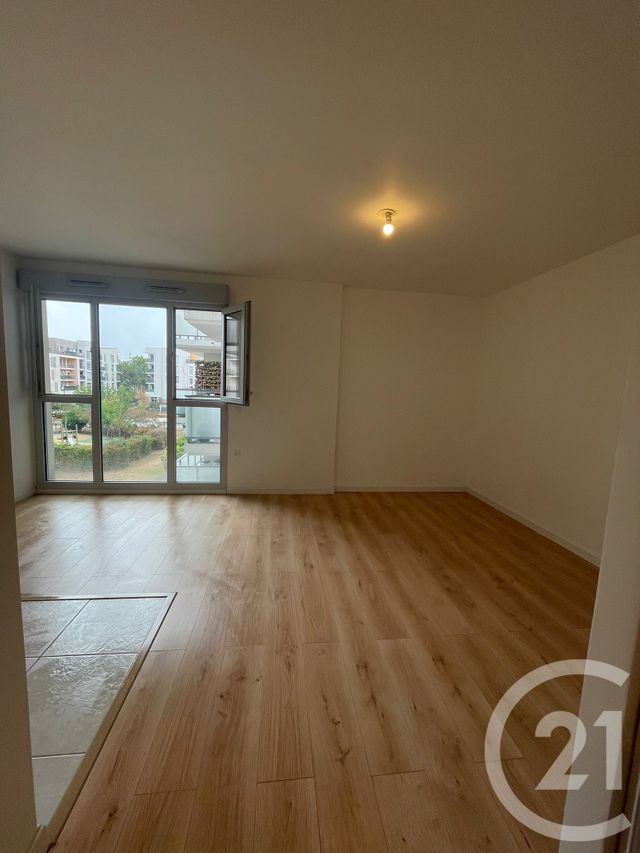 Appartement F1 &agrave; louer - 1 pi&egrave;ce - 27,75 m2 - Creteil - 94 - ILE-DE-FRANCE