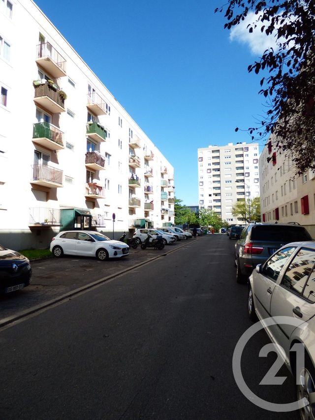 Appartement F3 &agrave; louer - 3 pi&egrave;ces - 55,92 m2 - Creteil - 94 - ILE-DE-FRANCE