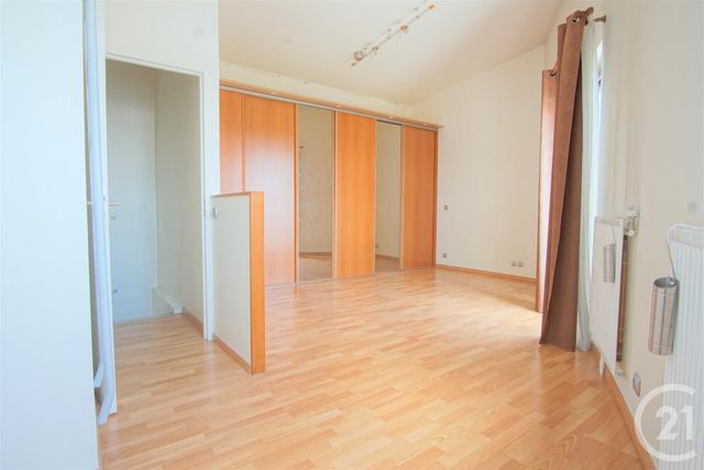 Appartement F4 &agrave; louer - 4 pi&egrave;ces - 81,64 m2 - Creteil - 94 - ILE-DE-FRANCE