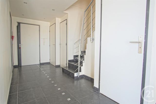 Appartement F4 &agrave; louer - 4 pi&egrave;ces - 81,64 m2 - Creteil - 94 - ILE-DE-FRANCE